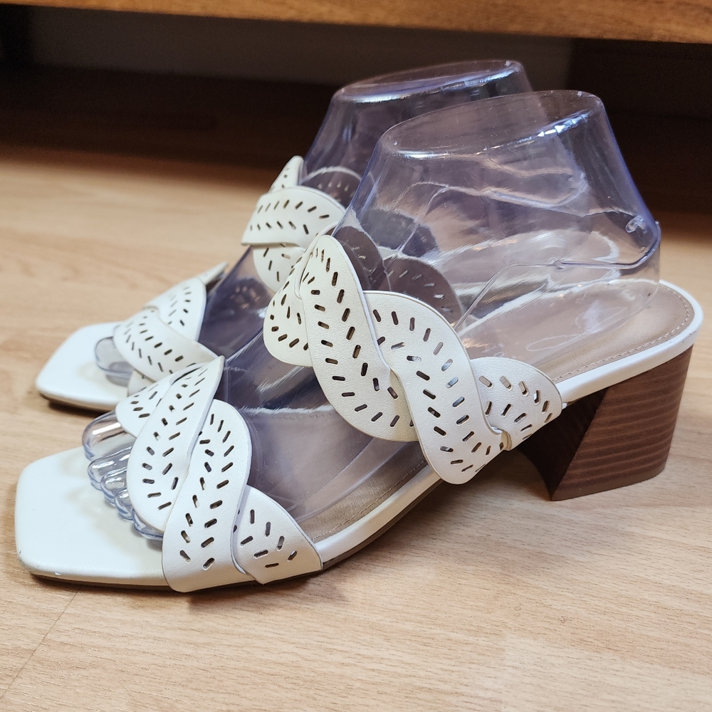 Joie Square Toe White 2-Strap Perforated Slip On Stacked‎ Heel Sandals Size 8.5M